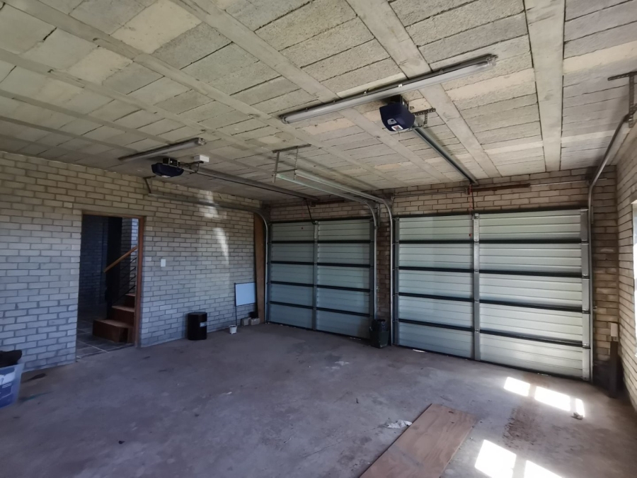 5 Bedroom Property for Sale in Royalston Residential Estate and Wildlife Reserve Eastern Cape